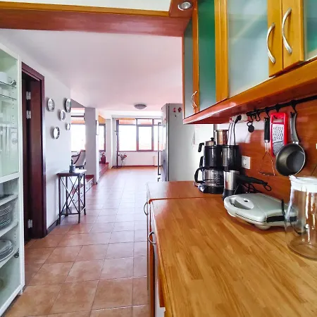 Apartamento Large Flat With Terrace